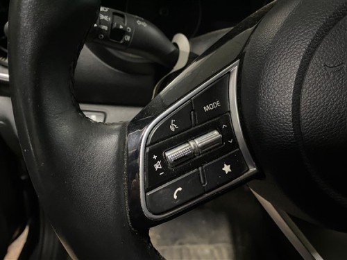 2023 Kia Cerato Ses Açma-Kapama Tuşları 