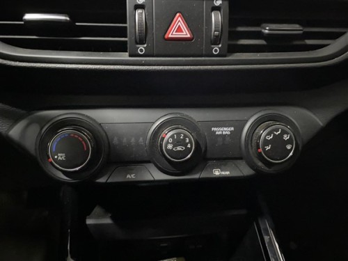 2023 Kia Cerato Klima Paneli 
