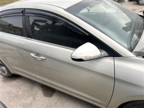 2017 Hyundai Elantra Sağ Ön Kapı (Boş) 