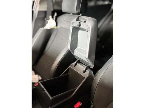 2023 Kia Sportage Orta Kol Dayama Konsolu 