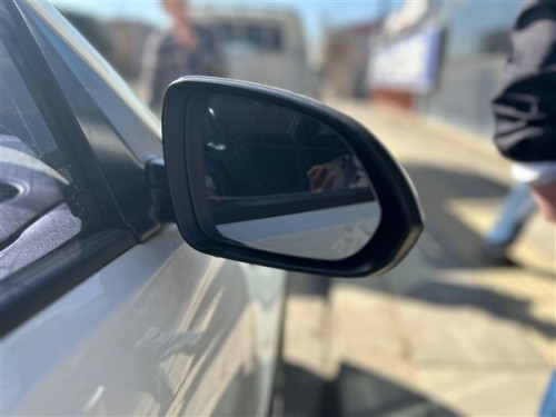 2023 Kia Stonic Sağ Ayna 