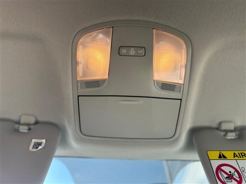 2023 Kia Stonic Tavan Aydınlatma 