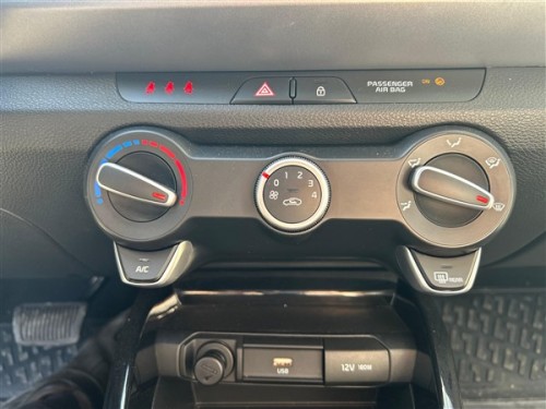 2023 Kia Stonic Klimatronik-Klima Paneli 