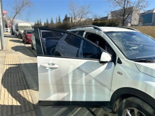 2023 Kia Stonic Sağ Ön Kapı (Dolu) 