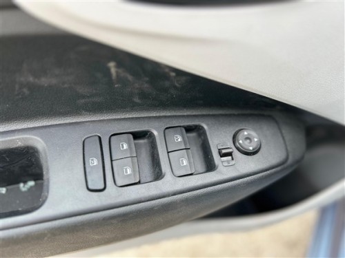 2024 Hyundai İ10 Dörtlü Cam Düğmesi 