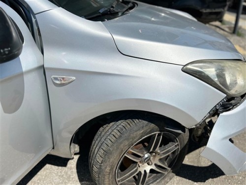 2012-2014 Hyundai İ20 Sağ Ön Çamurluk