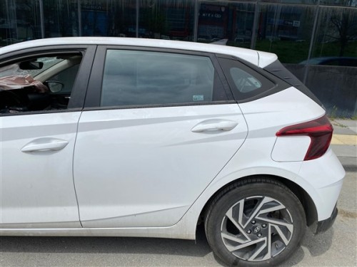 2024 Hyundai İ20 Sol Arka Kapı 