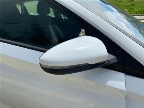 2024 Hyundai İ20 Elektrikli Sinyalli Katlanır Sağ Ayna 