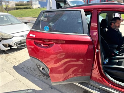 2020 Hyundai Kona Sağ Arka Kapı