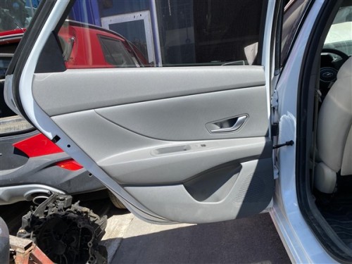2022 Hyundai Elantra Sol Arka Kapı Döşemesi