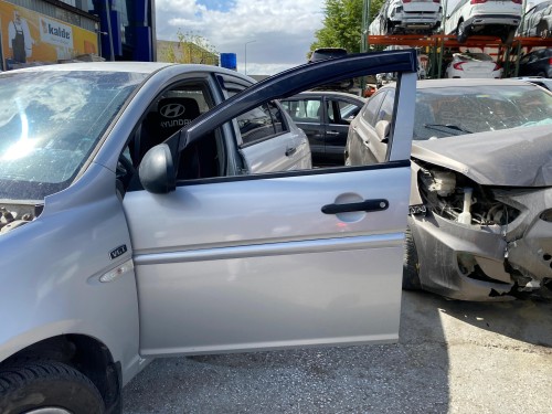 2009 Hyundai Accent Era Sol Ön Kapı 