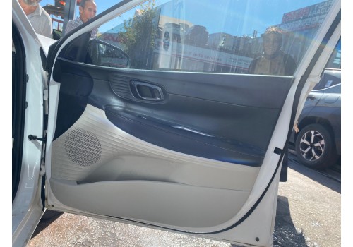 2024 Hyundai İ20 Sağ Ön Kapı Döşemesi
