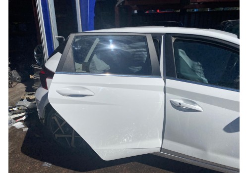 2024 Hyundai İ20 Sağ Arka Kapı 
