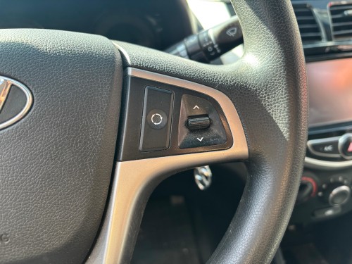 2012 Hyundai Accent Blue Hız Sabitleme Tuşu 