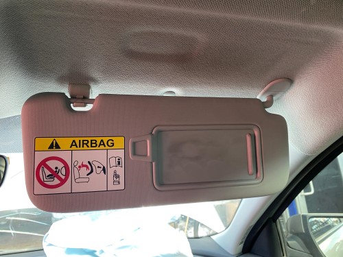 2021 Hyundai Elantra Güneşlik 