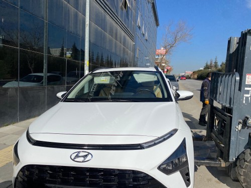 2022 Hyundai Bayon Ön Set 