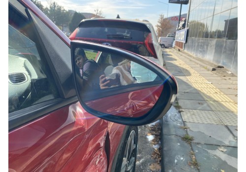 2022 Hyundai Bayon Sinyalli Katlanır Sağ Ayna