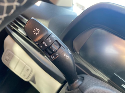 2025 Hyundai Bayon Silgi Sinyal Kolu