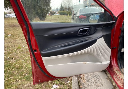 2022 Hyundai İ20 Sol Ön Kapı Döşemesi 