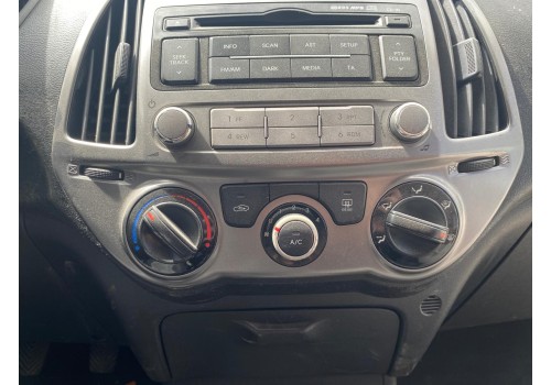 2013 Hyundai İ20 Klima Paneli 