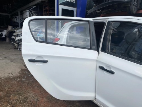 2013 Hyundai İ20 Sağ Arka Kapı 