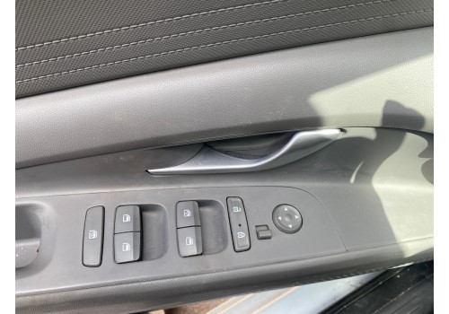 2022 Hyundai Elantra Dörtlü Cam Düğmesi 