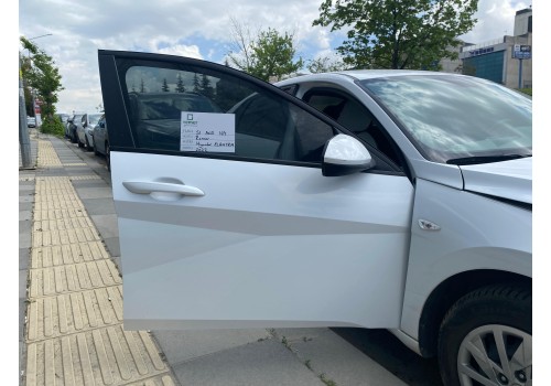 2022 Hyundai Elantra Sağ Ön Kapı 