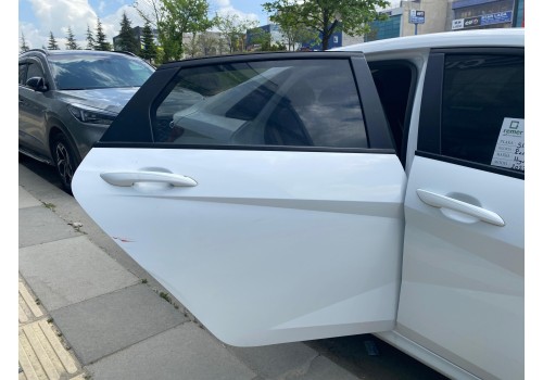 2022 Hyundai Elantra Sağ Arka Kapı 