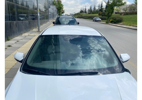 2022 Hyundai Elantra Ön Cam