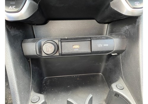 2023 Kia Picanto Usb Girişi Ve Çakmaklık