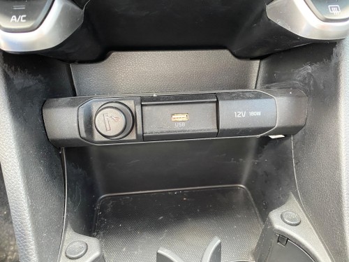 2023 Kia Picanto Usb Girişi Ve Çakmaklık