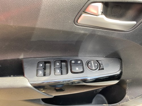 2023 Kia Picanto Dörtlü Cam Düğmesi
