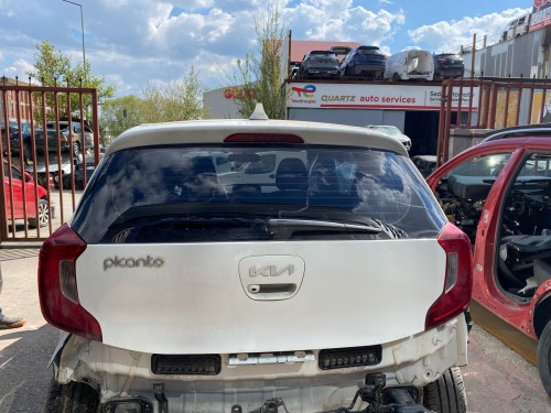 2023 Kia Picanto Bagaj Kapağı