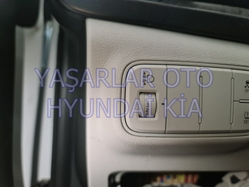 Hyundai Bayon Far Yükseklik Ayar Düğmesi