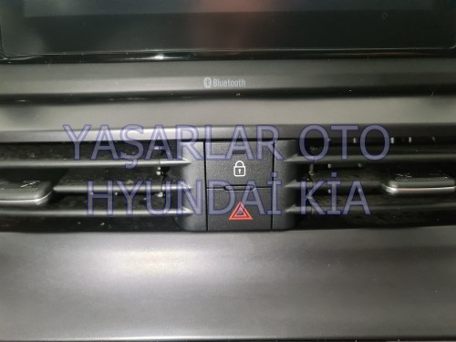 Hyundai Bayon Dörtlü İkaz Düğmesi
